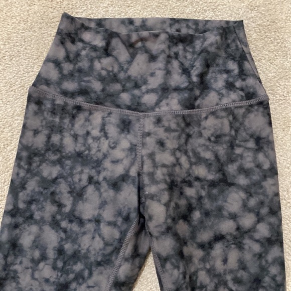 Evolution and Creation printed 7/8 leggings - Picture 2 of 4